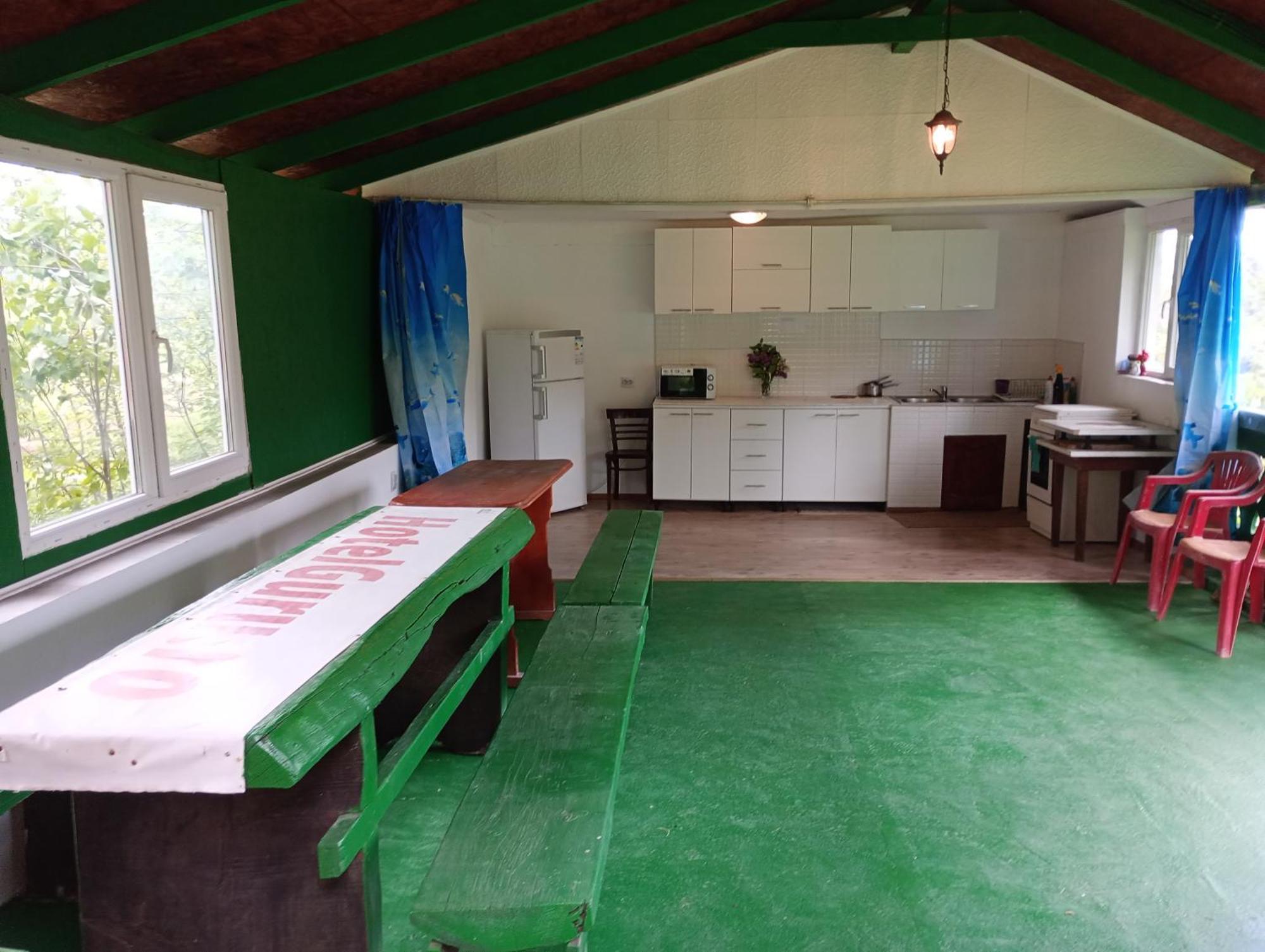 Pensiunea Irina 1 Si 2 Zărneşti Extérieur photo